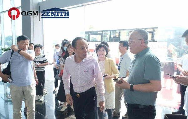 Peserta saka Forum Sci-tech Sino-Jerman katelu ngunjungi QGM