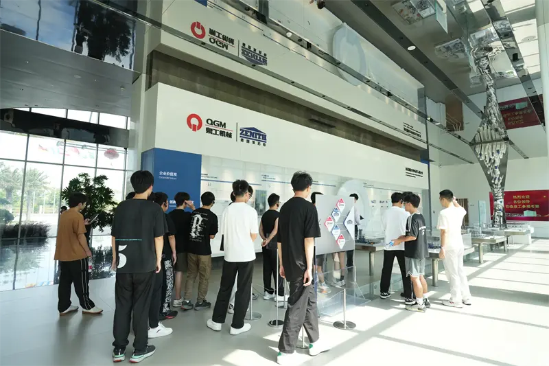 LIMING VOCARATIONALEY UNIKASI FUJIAN FUJIAN QUANGONG Machinery Co., Ltd kanggo Program Pembangunan Proyek.