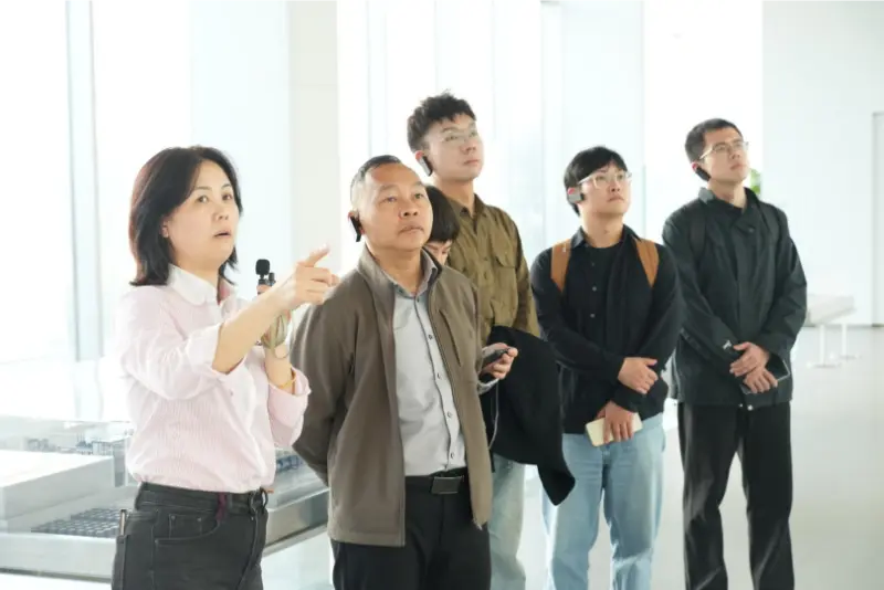 Universitas lan Perusahaan Gabung Tangan kanggo Miwiti Perjalanan Anyar, Inovasi kanggo Masa Depan Ijo