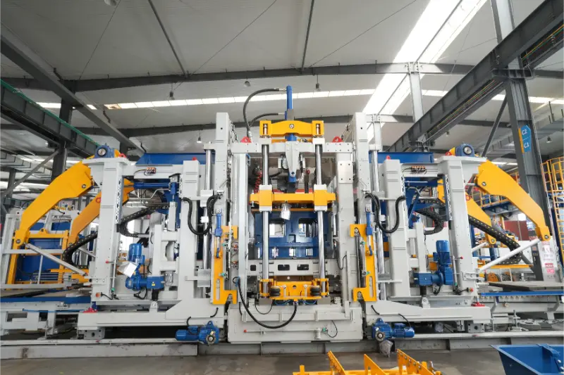 Quangong Machinery Co., Ltd. Mesin Cetak Blok ZN2000-2: Kinerja Inti Ngaktifake Nganyarke Anyar ing Nggawe Bata Cerdas