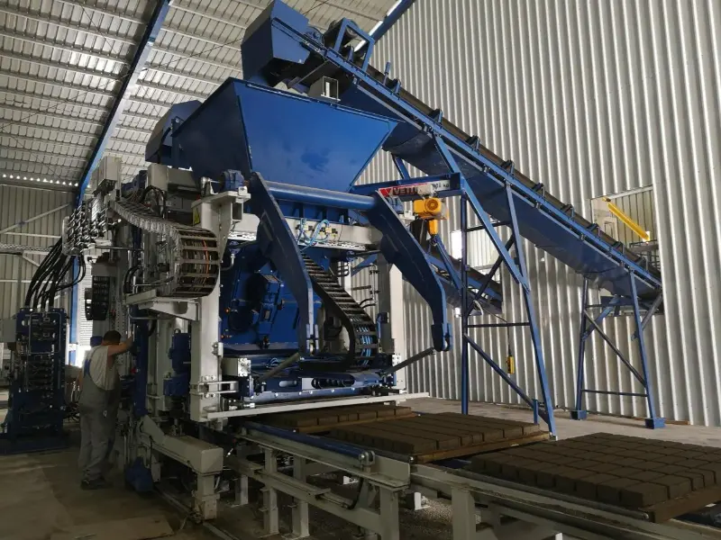 Dhukungan Lifecycle Mesin Blok Lengkap: Kepiye QGM Mbantu Produsen Ngoptimalake Kinerja Produksi