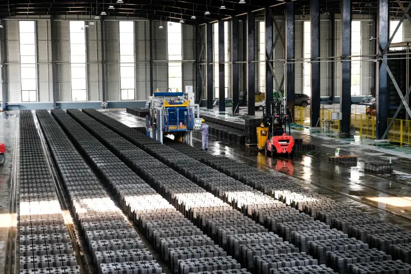 Mesin Blok Mobile ZN940SC: Solusi Beton Bebas Pallet